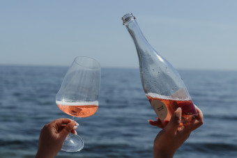 Summer Wine Wardrobe: What to Open from Grande Vallée When It's +30°C in the Shade