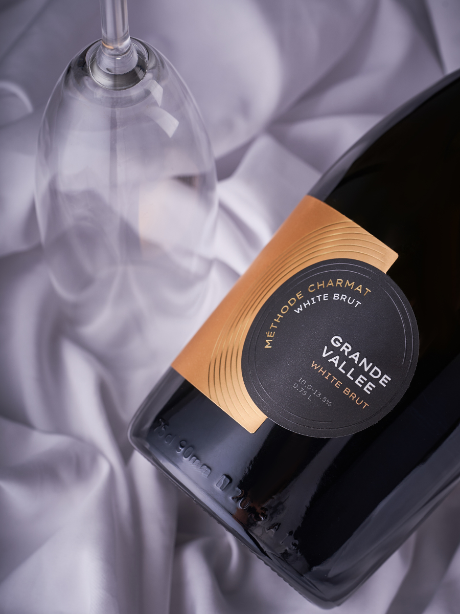 WHITE BRUT «MÉTHODE CHARMAT»